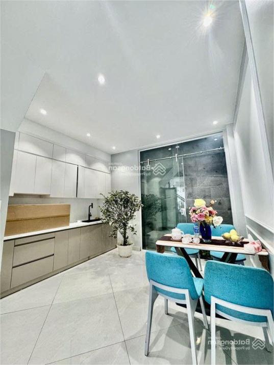 🏡 Bán nhà HXH 5m 3/2, Q.10, gần Vạn Hạnh Mall, 8.x tỷ! - Ảnh 1